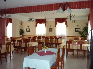 Restaurace v ubytování Ádám Tanya Fogadó