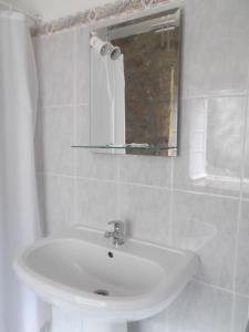 Un baño de Residencial Galo D'Ouro