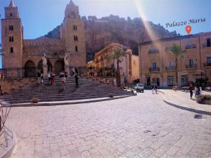 Fotografie z fotogalerie ubytování Palazzo Maria v destinaci Cefalù