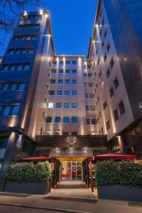 una rappresentazione dell'hotel windsor a Philadelphia di Windsor Hotel Milano a Milano