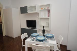 Μια τηλεόραση ή/και κέντρο ψυχαγωγίας στο Jean Carlos house in the old town