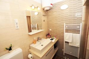 Kúpeľňa v ubytovaní Top Center Zadar Studio Apartments