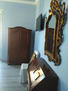 A television and/or entertainment centre at Casa Garibaldi