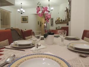 Gallery image of Christine Villa Pefkos in Pefki Rhodes