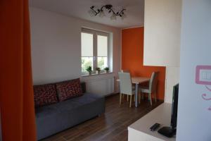 Część wypoczynkowa w obiekcie Apartament ORANGE Warmia Towers