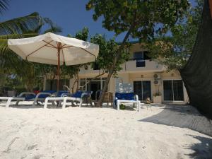 Fotografie z fotogalerie ubytování Crown Beach Hotel-Private Bikini Beach v destinaci Dhiffushi