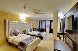Foto dalla galleria di Hotel City Heart Premium a Chandīgarh