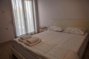 Afbeelding uit fotogalerij van Lak Alepochori Homes in Káto Alepokhórion +143 foto's