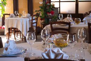 Restorāns vai citas vietas, kur ieturēt maltīti, naktsmītnē Albergo Ristorante 'l Bunet