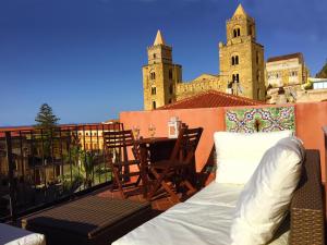 Balkón nebo terasa v ubytování Arias - la suite del Duomo