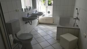 Ein Badezimmer in der Unterkunft Altstadtloft Lüneburg