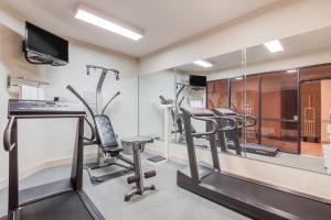 Fitness centrum a/nebo fitness zařízení v ubytování Super 8 by Wyndham Jasper TX