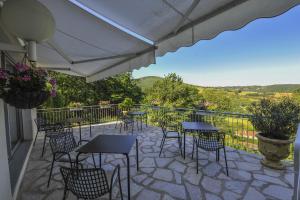 Photo de la galerie de l'établissement Villa Ric, à Saint-Céré 47 autres photos