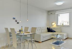 Posezení v ubytování Apartment Frlan