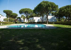 Bazén v ubytování Casa Pinyera - Plus Costa Brava nebo v jeho okolí