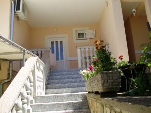 Fotografie z fotogalerie ubytování Apartmani Pucarin v destinaci Punat