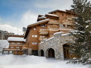 Afbeelding uit fotogalerij van CGH Résidences & Spas La Ferme Du Val Claret in Tignes