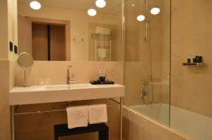 Ванная комната в Gran Hotel Sardinero