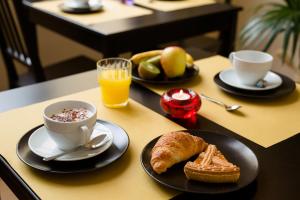 Jedlo v ubytovaní bed & breakfast alebo blízkom okolí
