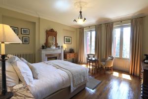 Gallery image of La Villa de Mazamet in Mazamet +40 photos