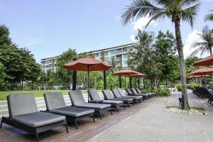 Κήπος έξω από το Residents Hua Hin by Wanida