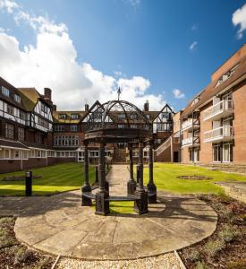 The building where the hotel is located 