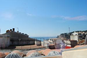 A general sea view or a sea view taken from Az apartmant