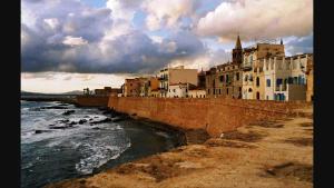 アルゲーロにあるCozy apartment Mati Alghero historic centerのギャラリーの写真