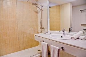 Koupelna v ubytování Hotel Bahia Sur