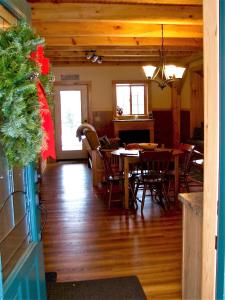 Gallery image of Robert Frost Mountain Cabins in Middlebury