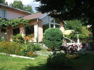 Zahrada ubytování Pension Jana Tatrovice