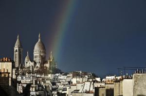 Gallery image of Cote Montmartre in Paris