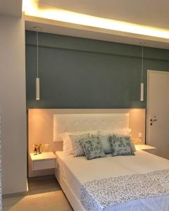 Postel nebo postele na pokoji v ubytování Levante Sea View Studios
