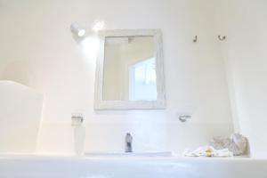 Um banheiro em La Maison Blanche