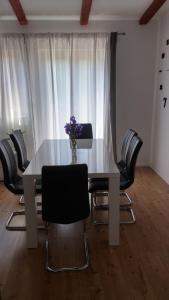 Fotografie z fotogalerie ubytování Holiday Home Mandalena v destinaci Buzet