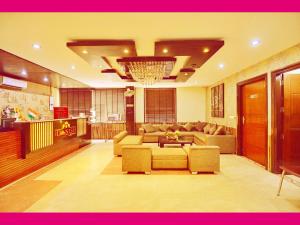 Posezení v ubytování Hotel The Daanish Residency - Karol Bagh