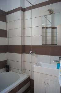 Ett badrum på Terra Kotta