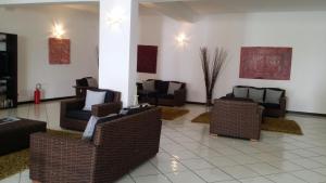 A seating area at La Zagara Hotel
