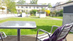 Zahrada ubytování NIEB by ROCKCHAIR Apartments l SUPERHOST Status l 3 Bedrooms Boxspringbeds 3 Bathrooms in Center "Kurfürstendamm" - Cozy Family & Business Flair welcomes you!