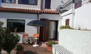 Fotografia z galérie ubytovania Holiday Homes v destinácii Porto San Paolo + 37 fotografií
