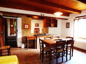 Posedenie v ubytovaní Agriturismo La Casa della Lavanda - Il Casale + 27 fotografií