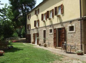 Vonkajšia záhrada v ubytovaní Agriturismo La Casa della Lavanda - Il Casale
