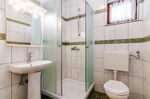 Kúpeľňa v ubytovaní Villa Mare Apartments