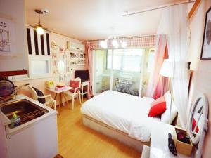 Lova arba lovos apgyvendinimo įstaigoje Han River Residence & Guesthouse