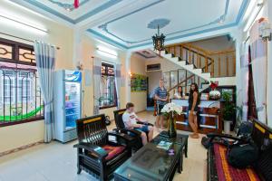Posezení v ubytování Mango Garden Hoi An Homestay