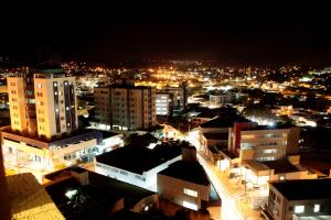 Uma visão geral de Betim ou uma vista da cidade tirada do hotel