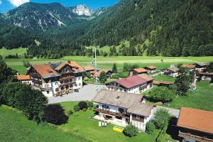 A bird's-eye view of Postgasthof, Hotel Rote-Wand