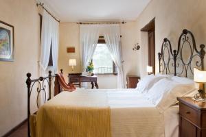 Torre Palombara - Dimora Storica客房内的一张或多张床位