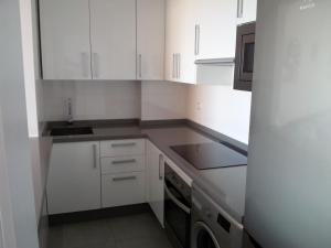 Kuchyňa alebo kuchynka v ubytovaní Precioso Apartamento Frente Al Mar