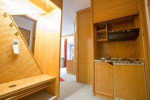 Kuchyňa alebo kuchynka v ubytovaní Hotel Bergkristall
